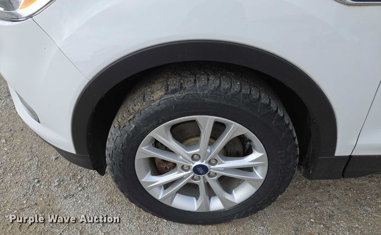 image for item EF1810 2018 Ford Escape SUV