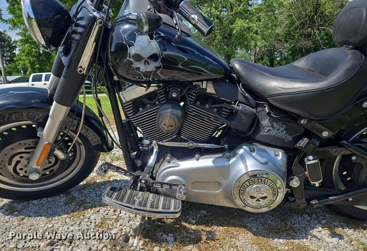 image for item EF1829 2013 Harley-Davidson  Fat Boy motorcycle