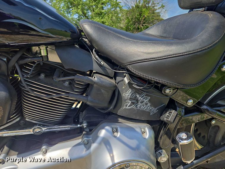 image for item EF1829 2013 Harley-Davidson  Fat Boy motorcycle