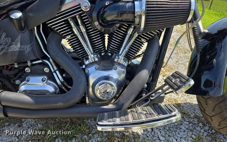 image for item EF1829 2013 Harley-Davidson  Fat Boy motorcycle