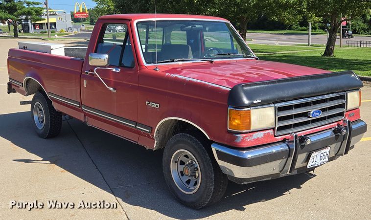 image for item EF1831 1990 Ford  F150 pickup truck