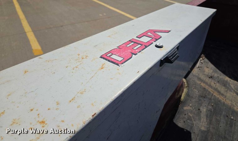 image for item EF1831 1990 Ford  F150 pickup truck