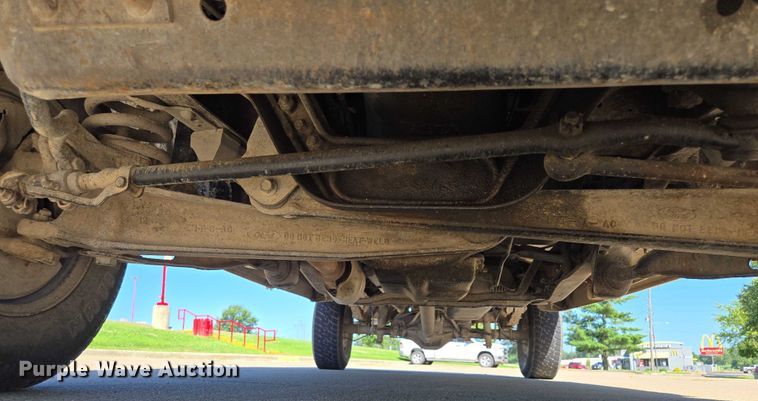 image for item EF1831 1990 Ford  F150 pickup truck