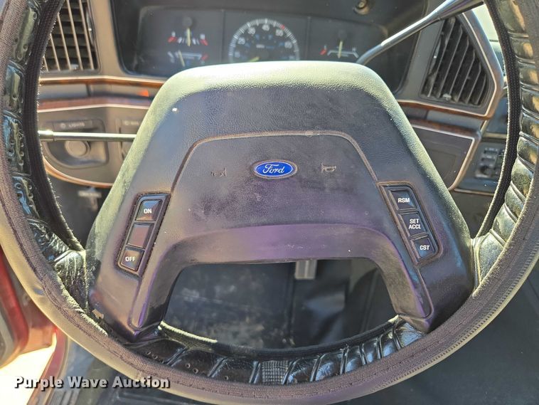 image for item EF1831 1990 Ford  F150 pickup truck