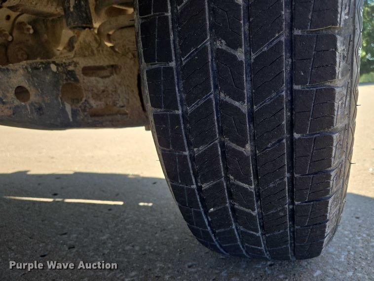 image for item EF1831 1990 Ford  F150 pickup truck