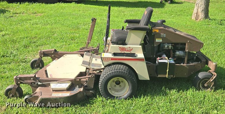 image for item EF1835 2003 Grasshopper 928D ZTR lawn mower