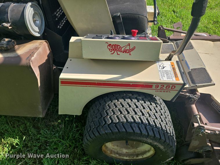 image for item EF1835 2003 Grasshopper 928D ZTR lawn mower