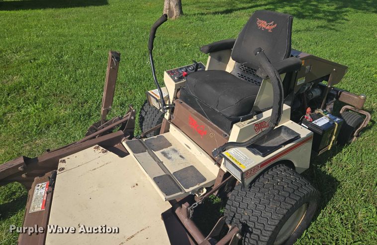 image for item EF1835 2003 Grasshopper 928D ZTR lawn mower