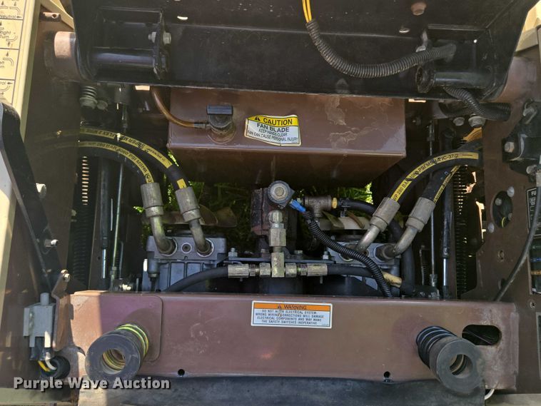 image for item EF1835 2003 Grasshopper 928D ZTR lawn mower