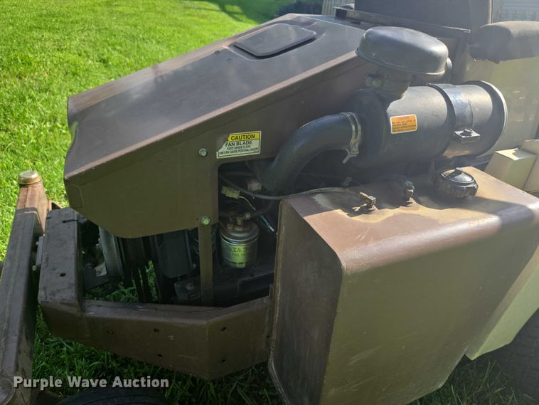 image for item EF1835 2003 Grasshopper 928D ZTR lawn mower