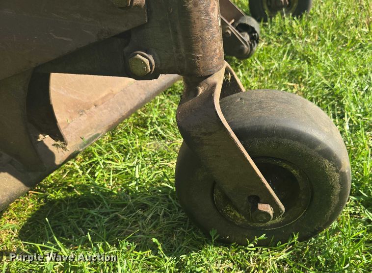 image for item EF1835 2003 Grasshopper 928D ZTR lawn mower