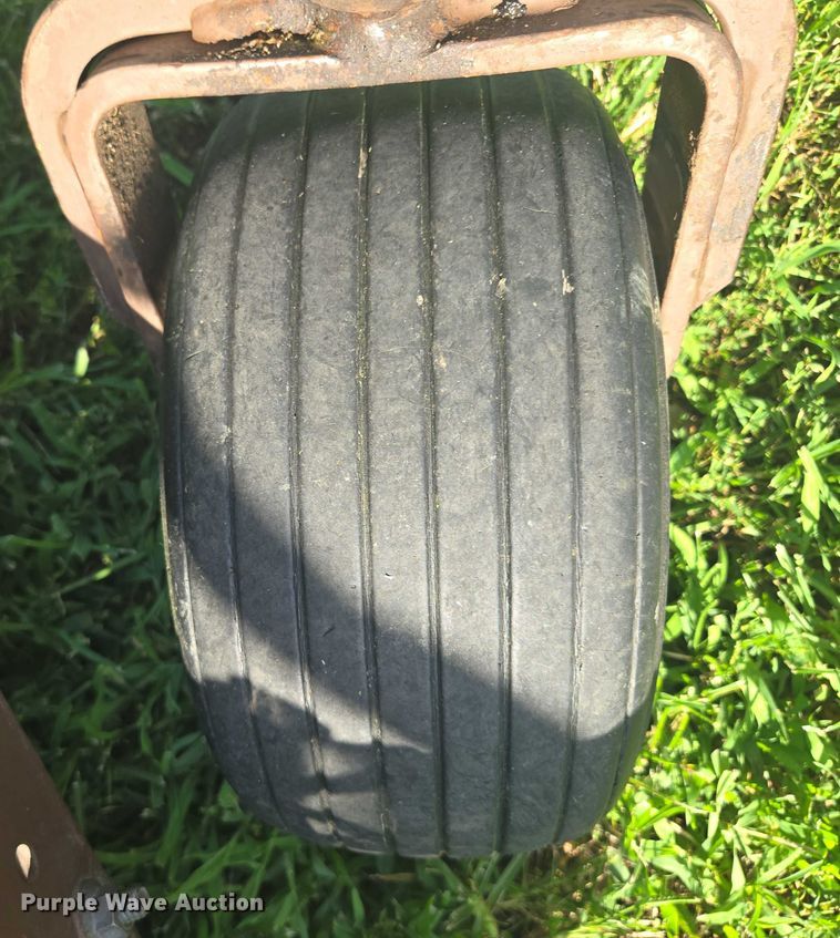 image for item EF1835 2003 Grasshopper 928D ZTR lawn mower