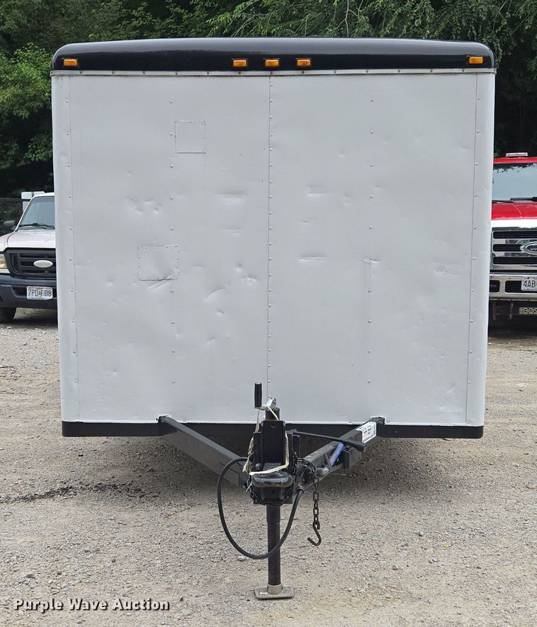image for item EF1846 1993 Wells Cargo enclosed cargo trailer