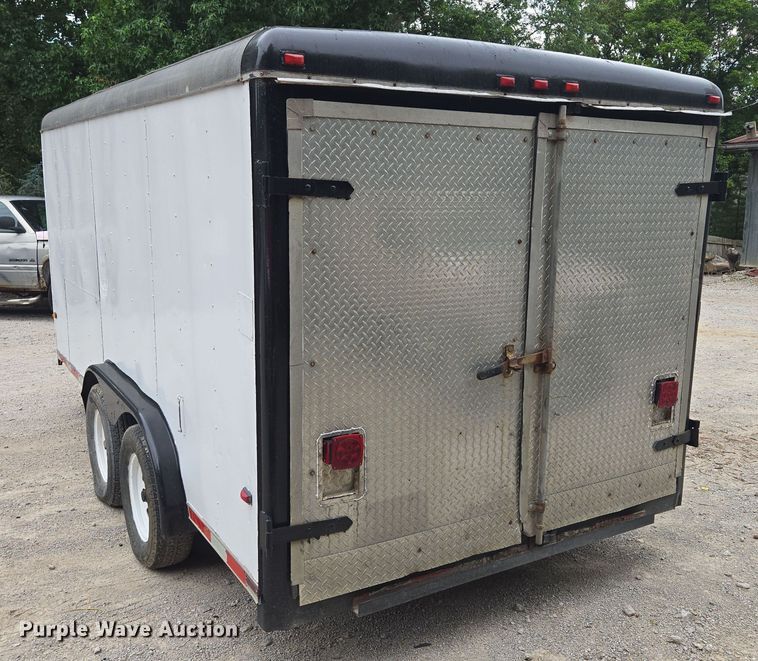 image for item EF1846 1993 Wells Cargo enclosed cargo trailer