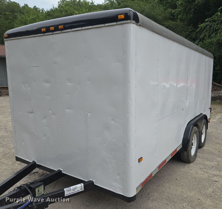 image for item EF1846 1993 Wells Cargo enclosed cargo trailer