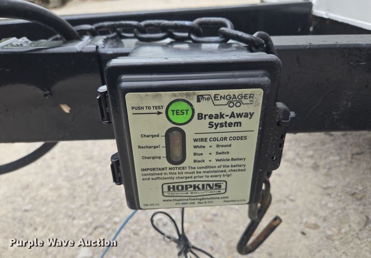 image for item EF1846 1993 Wells Cargo enclosed cargo trailer