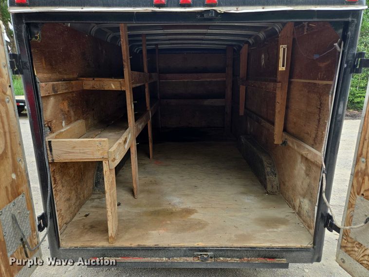 image for item EF1846 1993 Wells Cargo enclosed cargo trailer