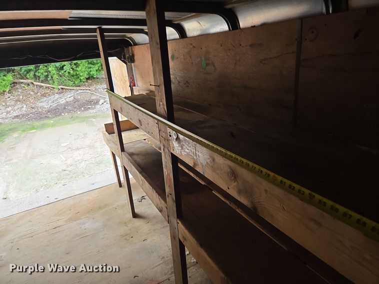 image for item EF1846 1993 Wells Cargo enclosed cargo trailer