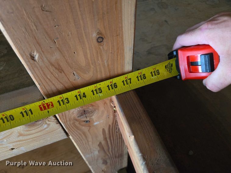 image for item EF1846 1993 Wells Cargo enclosed cargo trailer