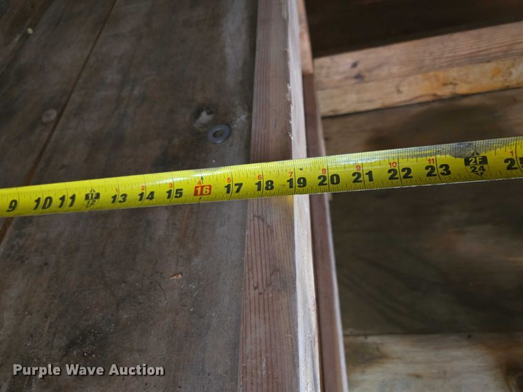 image for item EF1846 1993 Wells Cargo enclosed cargo trailer