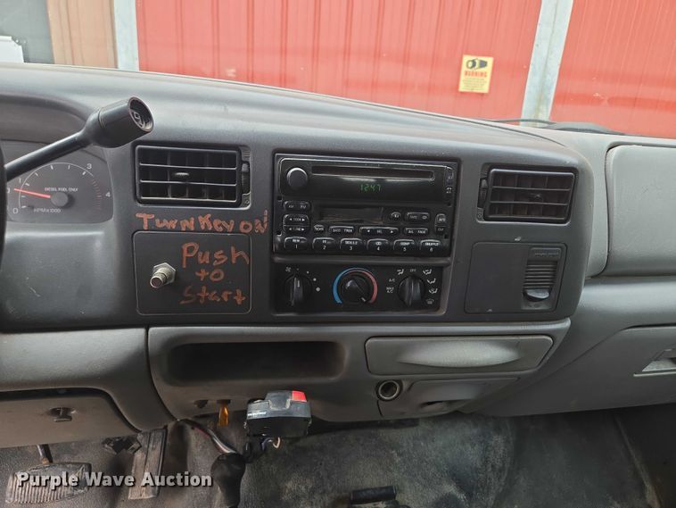 image for item EF1847 2001 Ford  F550 Super Duty XL dump flatbed truck