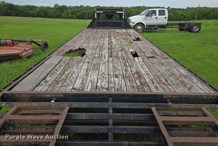 image for item EF1850 2003 Load Trail equipment trailer