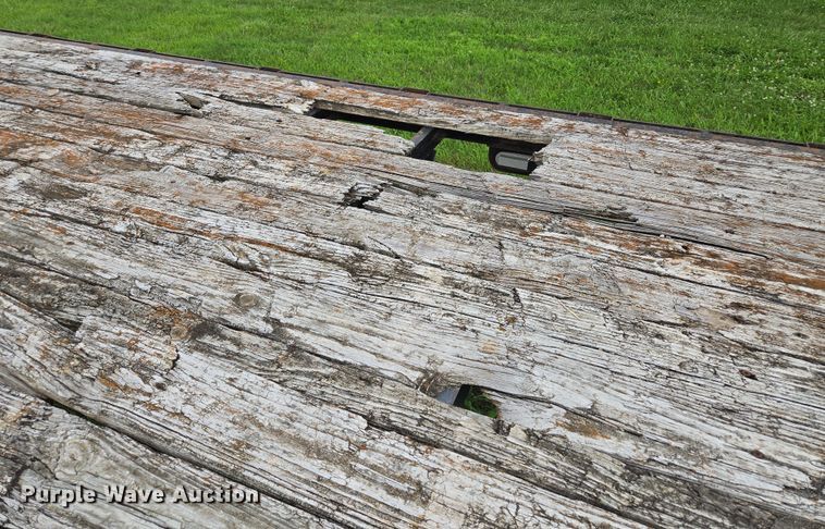 image for item EF1850 2003 Load Trail equipment trailer