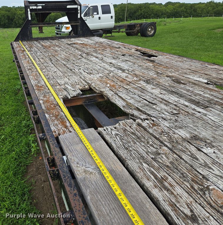 image for item EF1850 2003 Load Trail equipment trailer