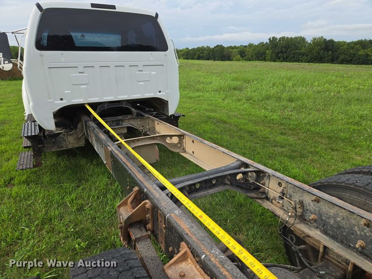 image for item EF1851 2008 Ford F650 Super Duty  Crew Cab truck cab and chassis