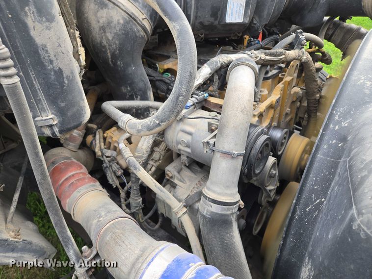 image for item EF1851 2008 Ford F650 Super Duty  Crew Cab truck cab and chassis