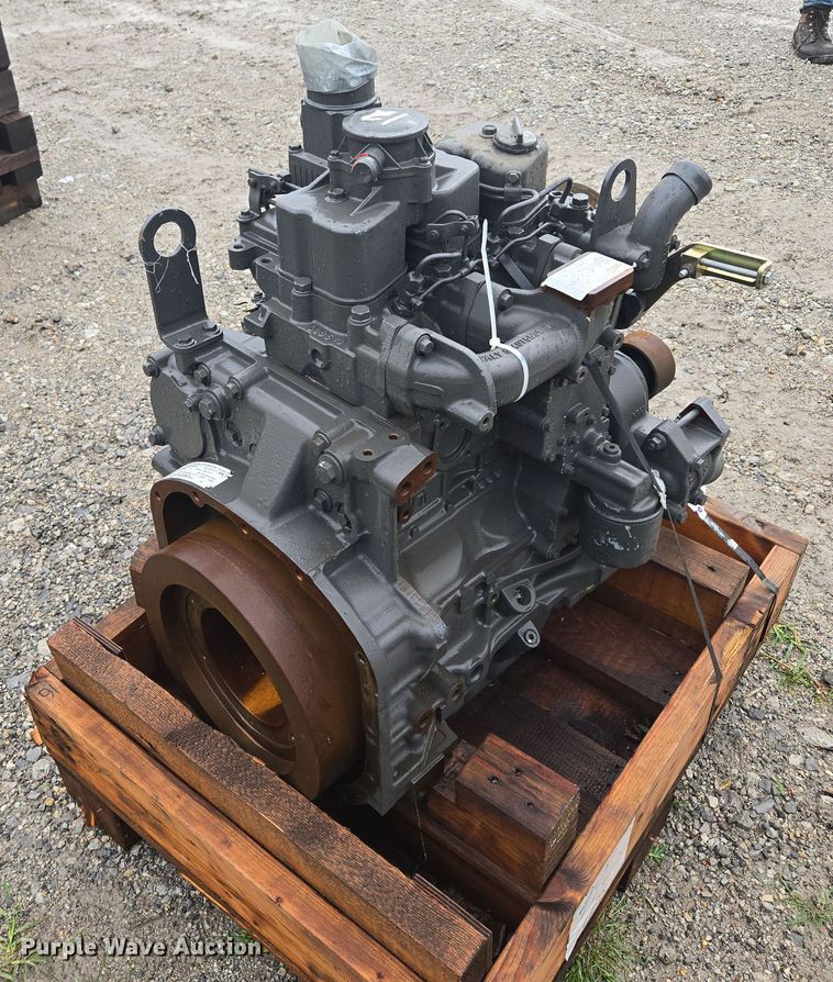 image for item EF1859 2005 Iveco-FPT F4CE0304A*D engine