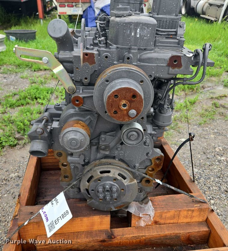 image for item EF1859 2005 Iveco-FPT F4CE0304A*D engine