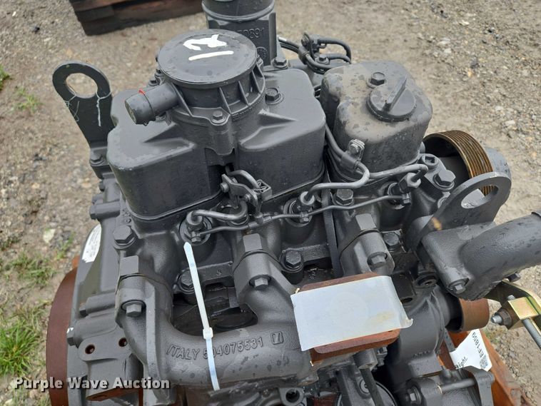 image for item EF1859 2005 Iveco-FPT F4CE0304A*D engine