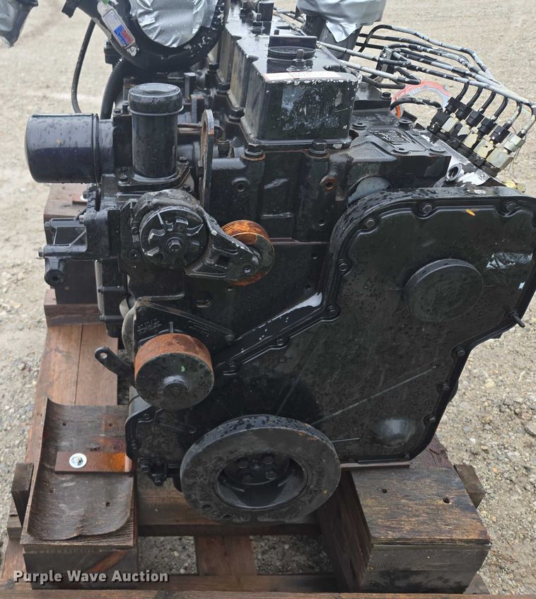 image for item EF1860 Cummins Engine