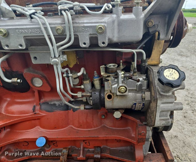 image for item EF1861 Ford 256 Engine