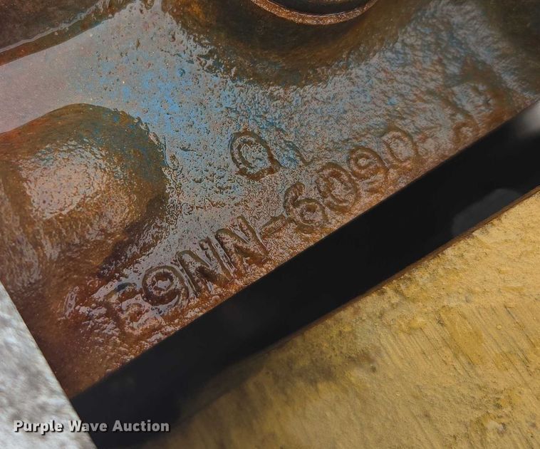 image for item EF1861 Ford 256 Engine