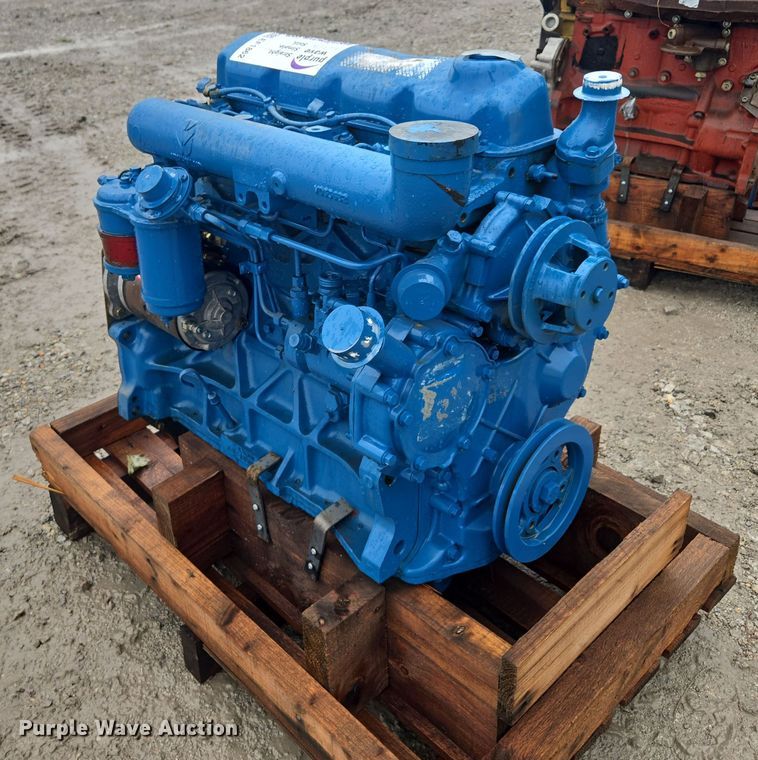 image for item EF1862 Ford 256 engine