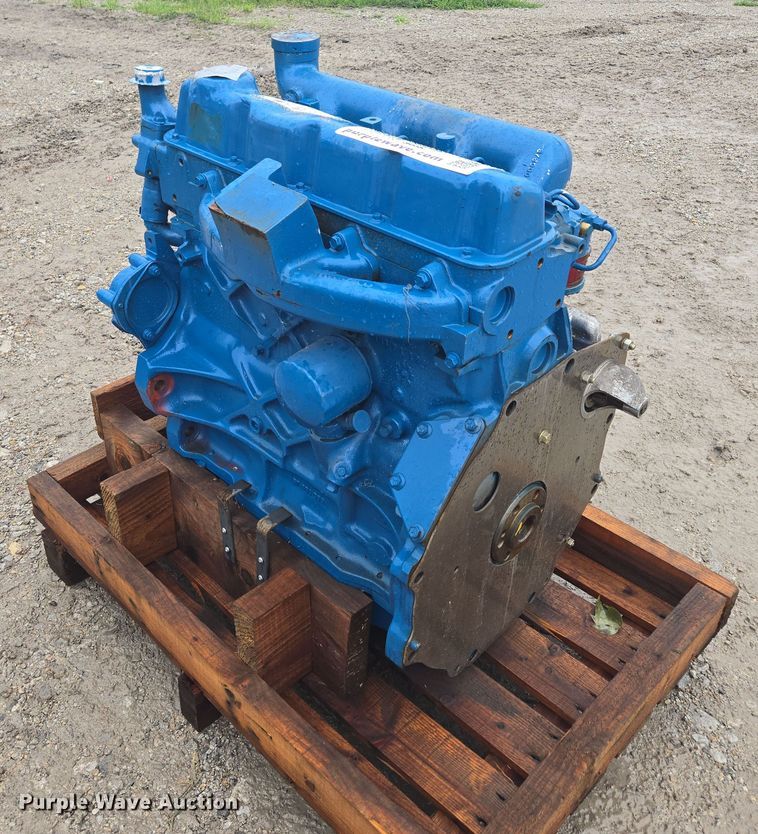 image for item EF1862 Ford 256 engine