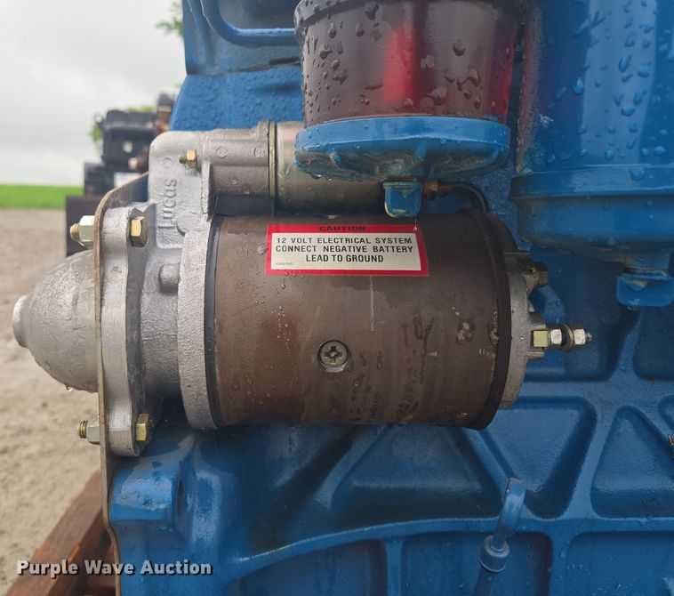 image for item EF1862 Ford 256 engine