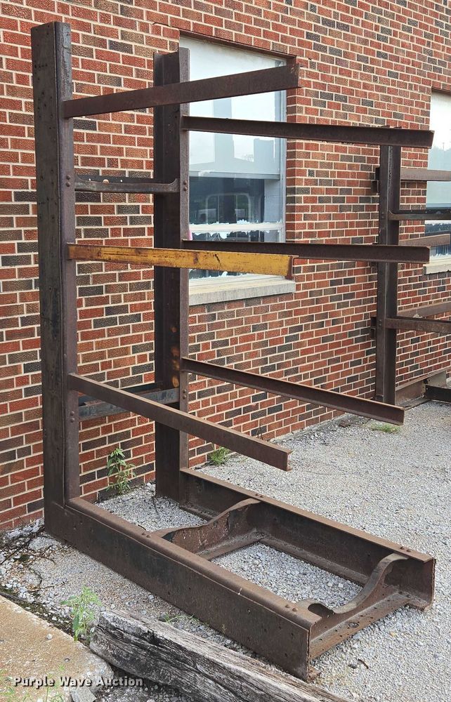 image for item EF1863 Cantilever rack