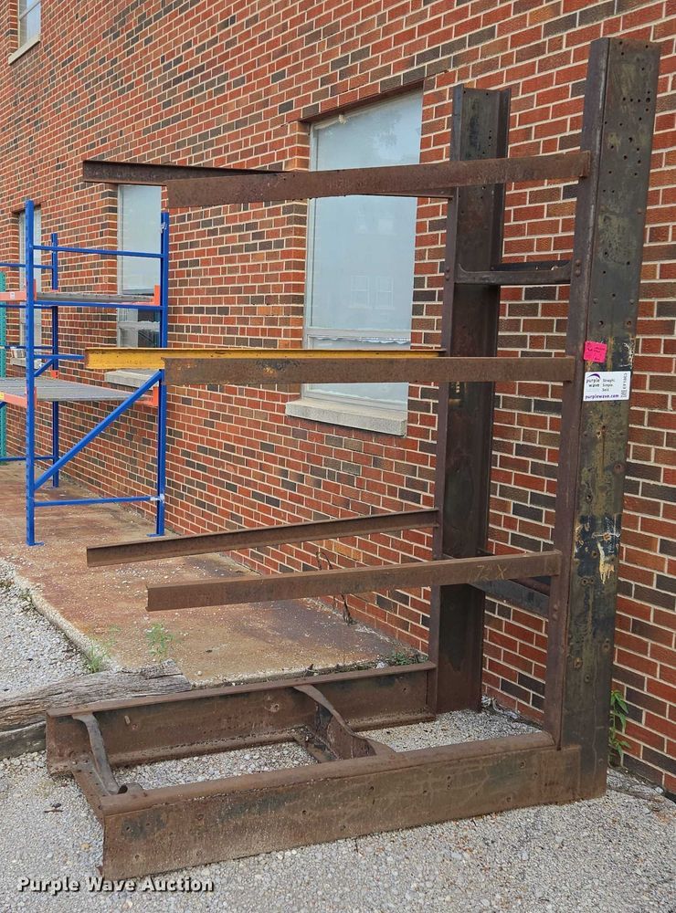 image for item EF1863 Cantilever rack