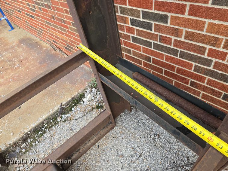 image for item EF1863 Cantilever rack