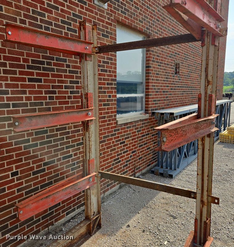 image for item EF1864 Cantilever rack