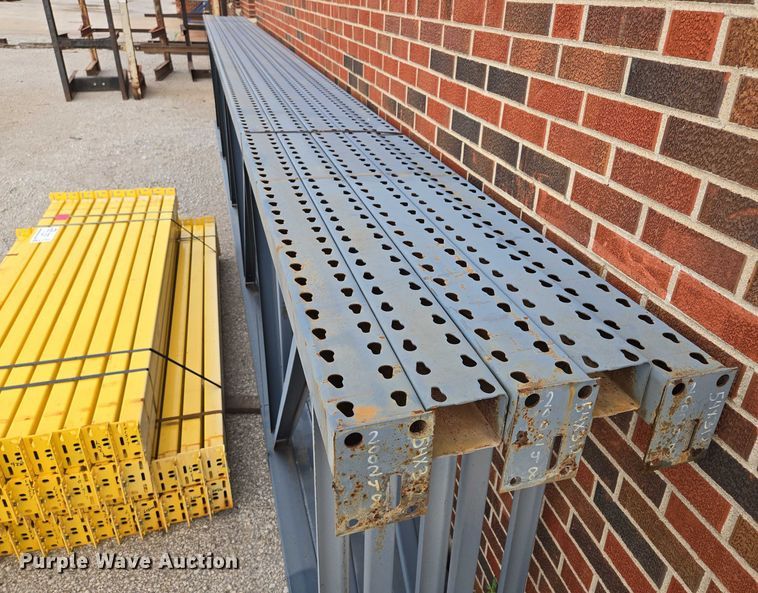 image for item EF1866 Teardrop pallet racking