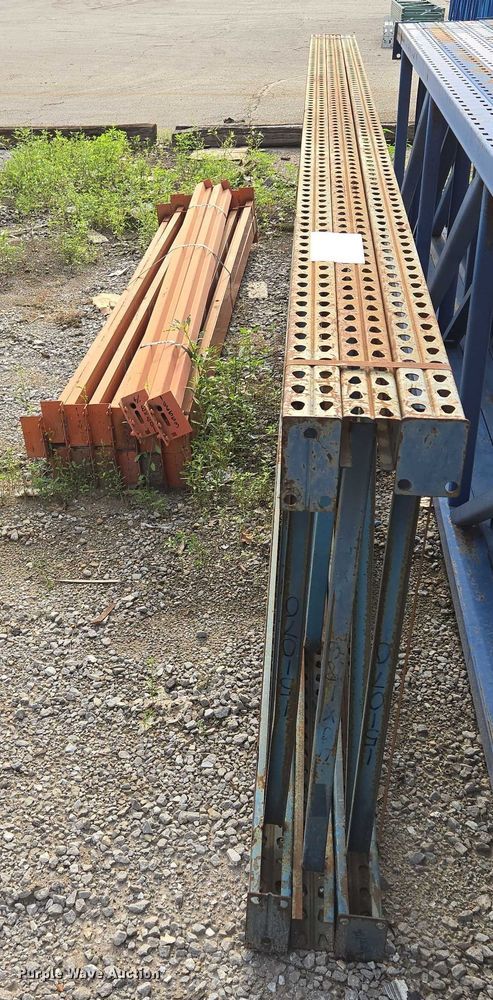 image for item EF1867 Teardrop  pallet racking