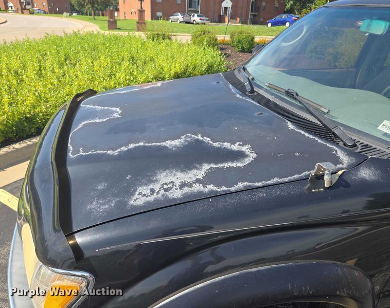 image for item EF1875 2002 Toyota Tacoma Double Cab pickup truck