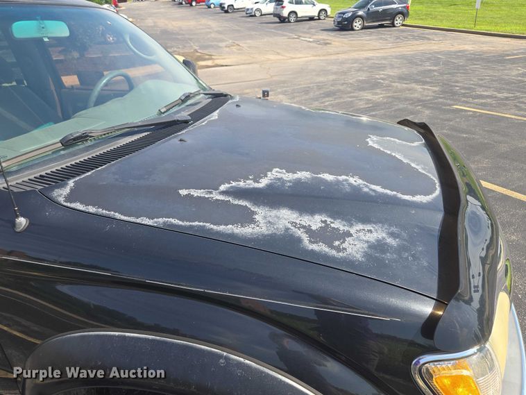 image for item EF1875 2002 Toyota Tacoma Double Cab pickup truck