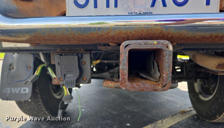 image for item EF1875 2002 Toyota Tacoma Double Cab pickup truck