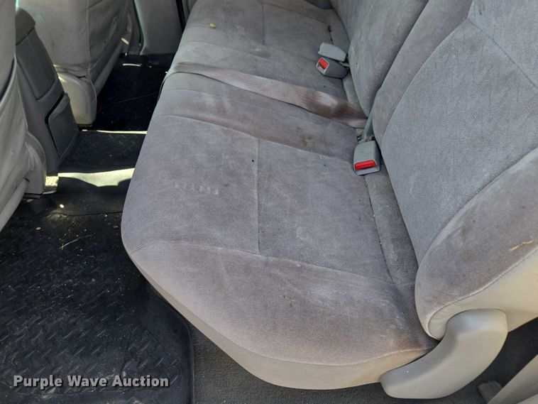 image for item EF1875 2002 Toyota Tacoma Double Cab pickup truck