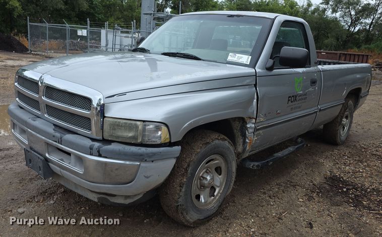 image for item EF3693 1994 Dodge Ram 1500 pickup truck